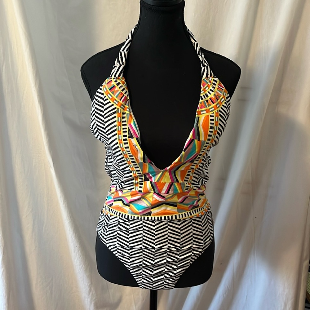 TRINA TURK Brasilia V-Plunge One Piece Swimsuit Multi-Colored Geo Halter Size